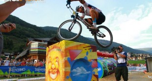 Championnat du Monde UCI Trials Val di Sole 2016 finale26 pouces 429 trial inside